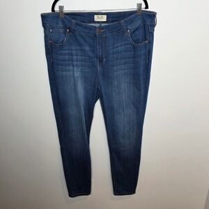RWN By Rawan Jeans Womens 22
